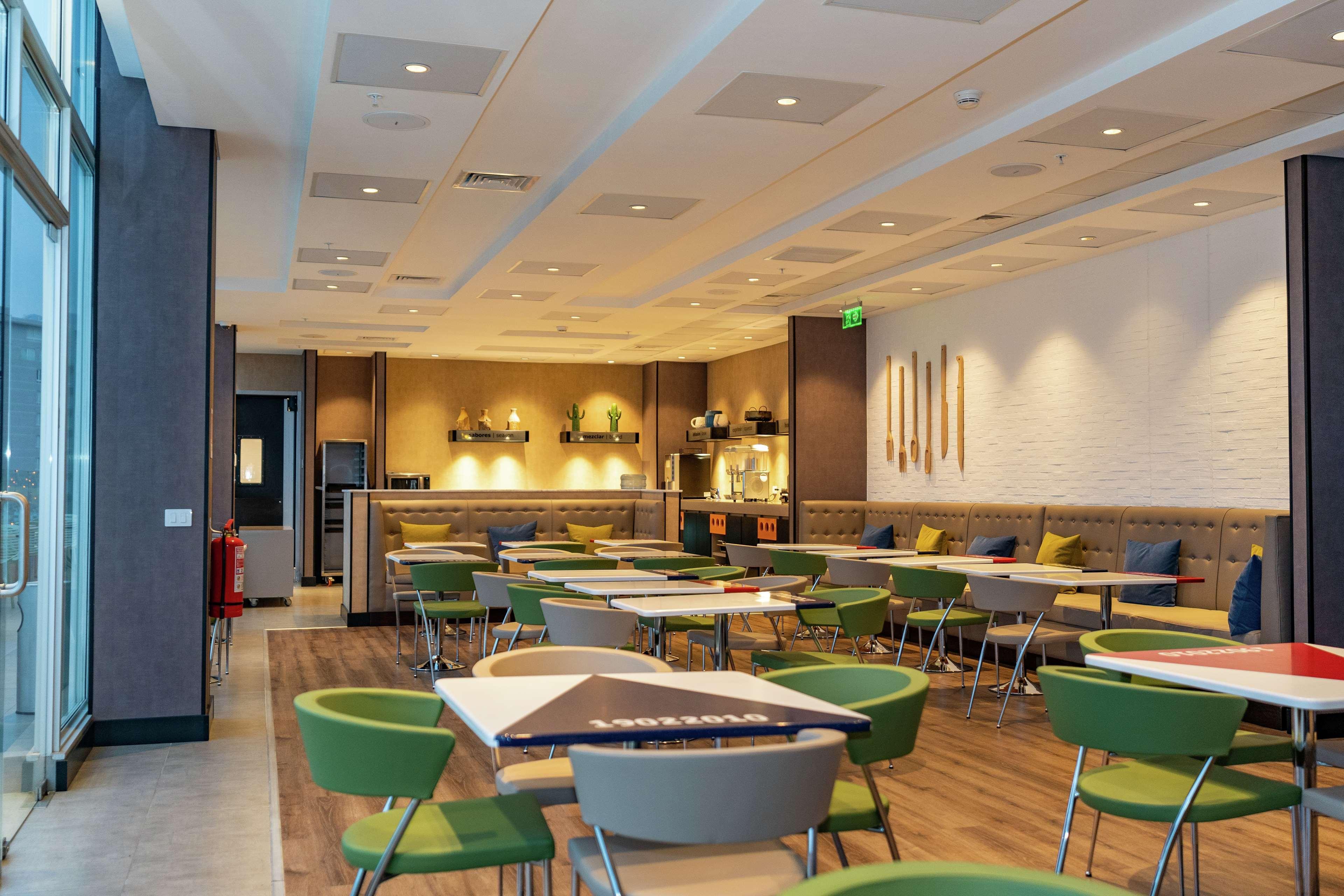 Hotel Hampton By Hilton Provincia de Antofagasta Exterior foto