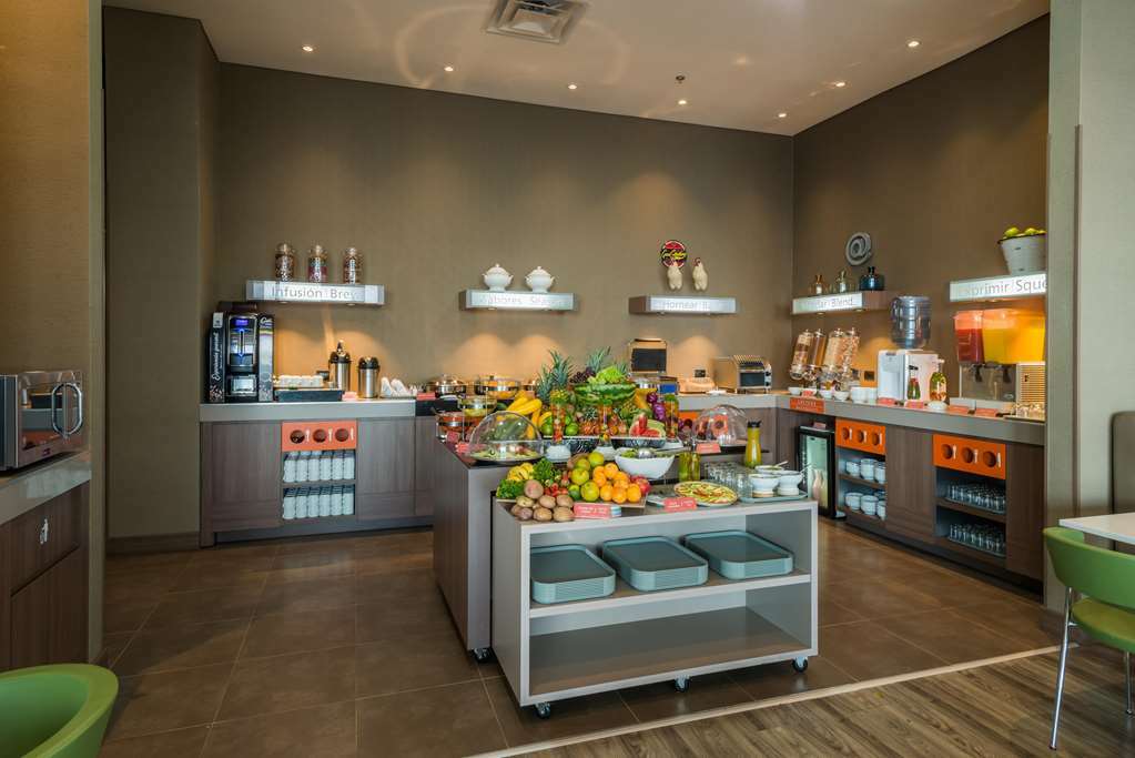 Hotel Hampton By Hilton Provincia de Antofagasta Restaurante foto